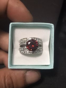 White Gold Garnet And White Topaz Ring