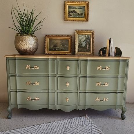 green 9 drawer dresser French Provincial for Sale in Riverside County, CA roaring 20s outfits