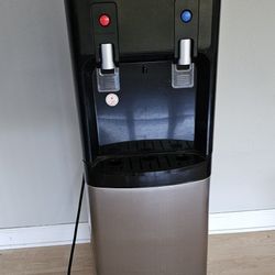 Water Dispenser