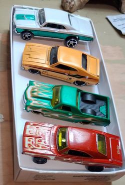 Flames Hot Wheels DODGE PONTIAC CHEVY - 6 American Muscle Diecast Car lot