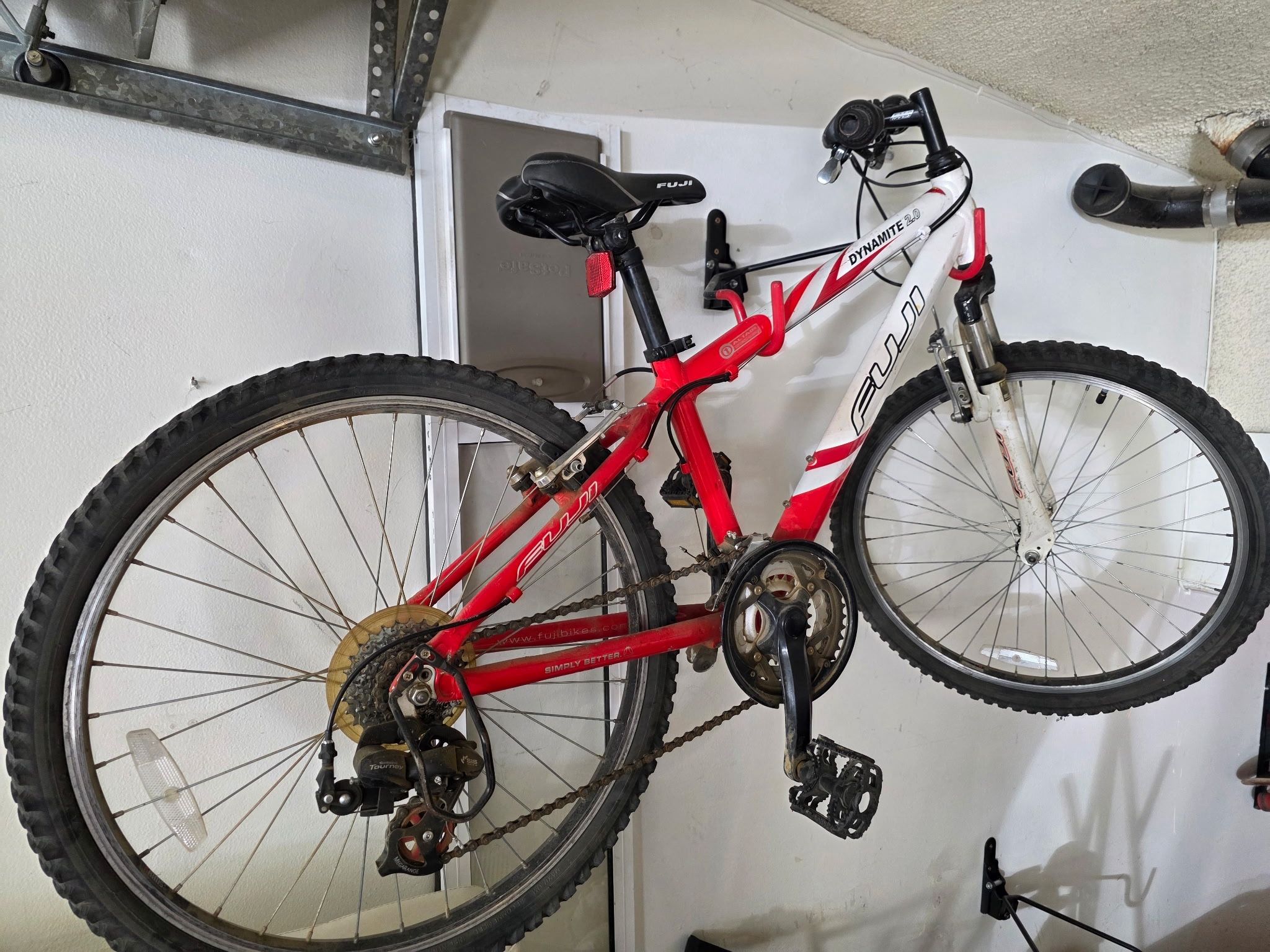 Fuji Dynamite 2.0 Kid’s Mountain Bike 24”
