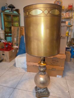 Mid-century Lamp with Drum Shade, gold