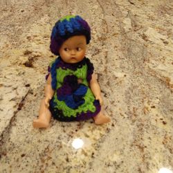 Cute Vintage Doll That Drinks And Wets