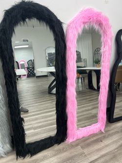 Trendy Mirror