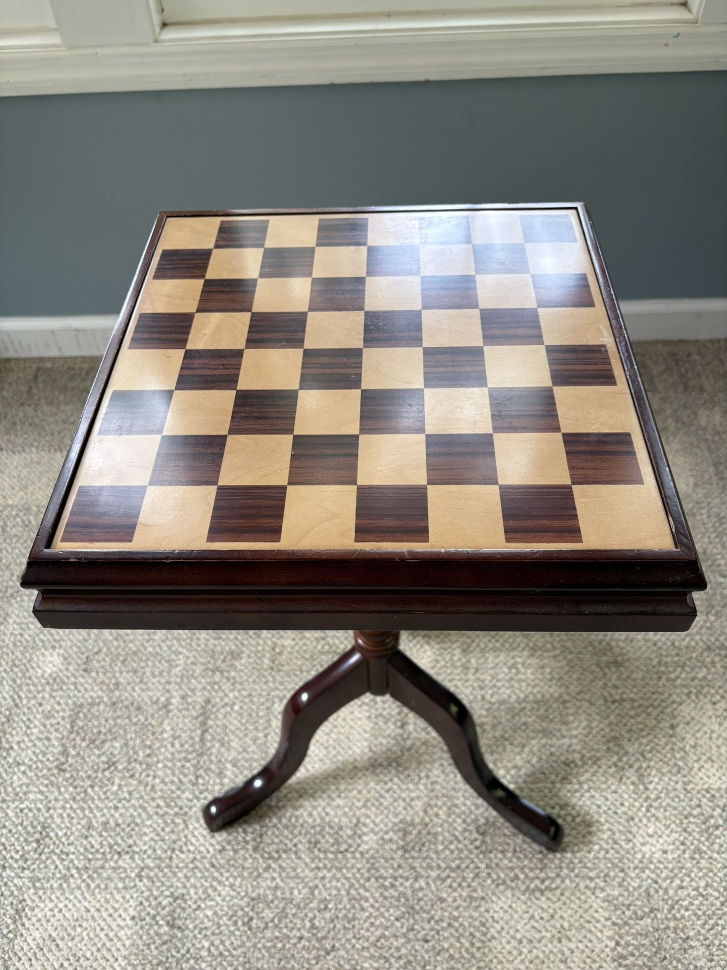 Chess/Checkers Wooden Stand