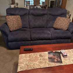 Blue/gray Couch