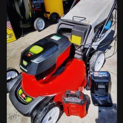 TORO 60V CORDLESS BRUSHLESS SELF PROPELLED LAWN MOWER KIT BATTERY AND CHARGER NEW 