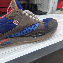 Reebok Size 11 Sample Shoes Rare
