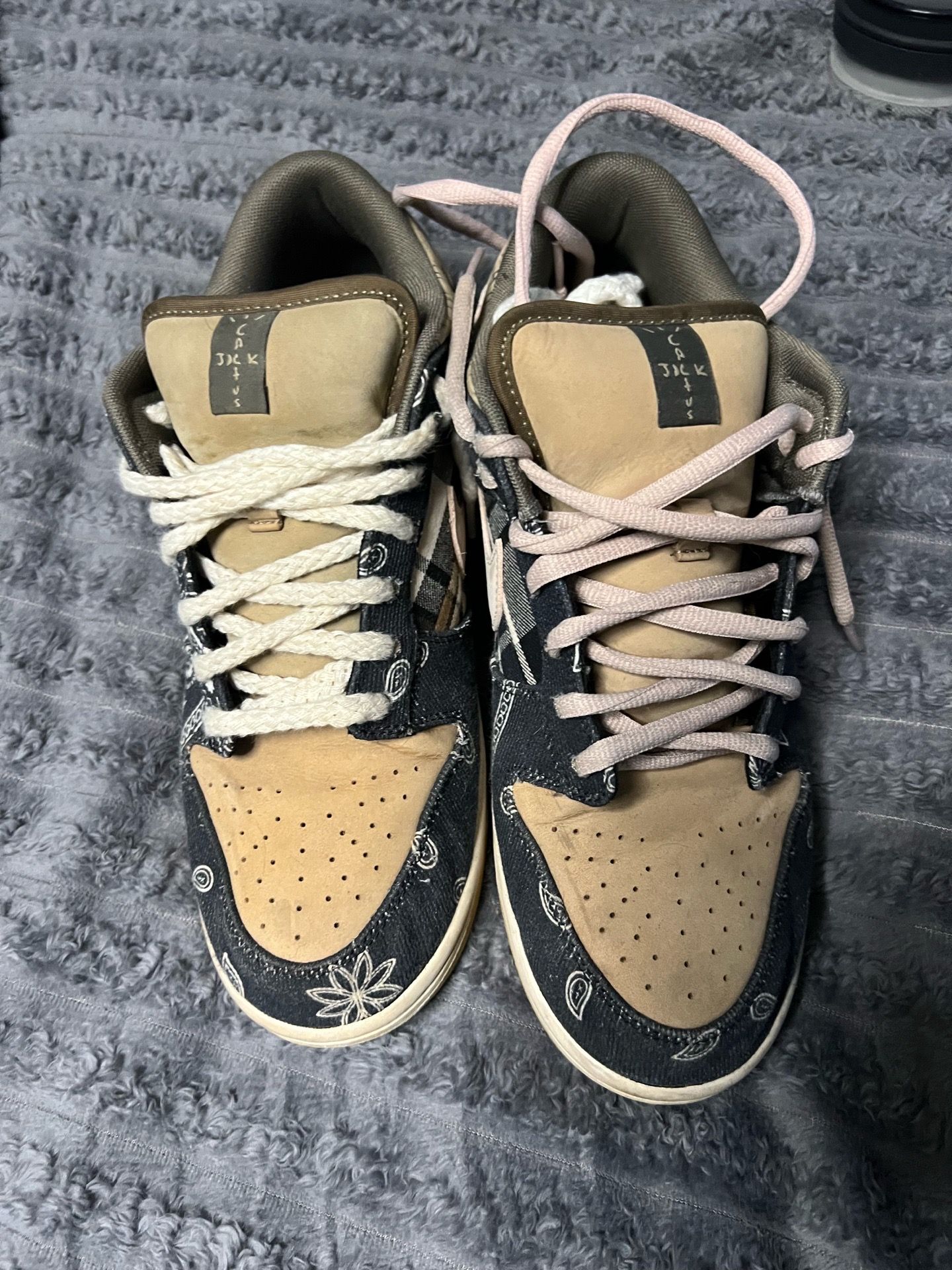 Travis Scott sb size 12