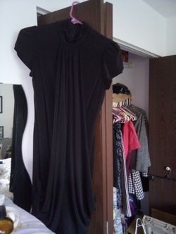 Jessica Simpson Size 4 Black Dress