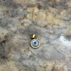Evil eye pendant