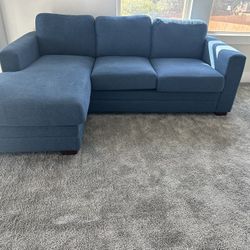 Sofa With Reversible Chaise (Blue)