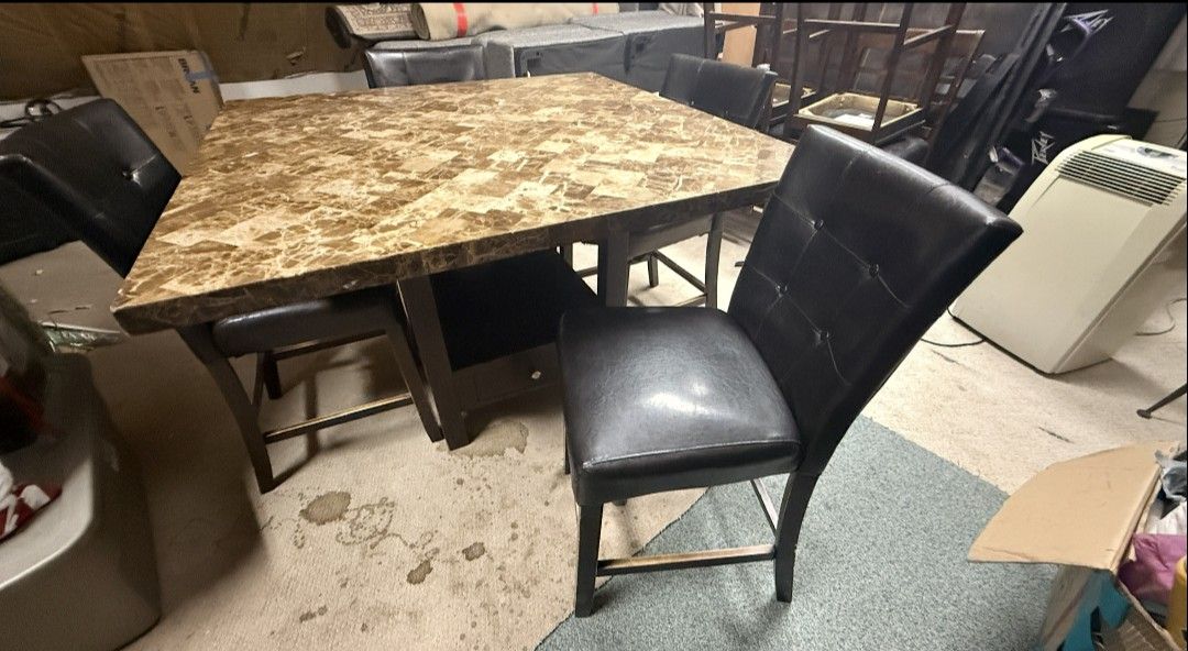 Dining Set