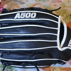 Wilson Glove Young A500