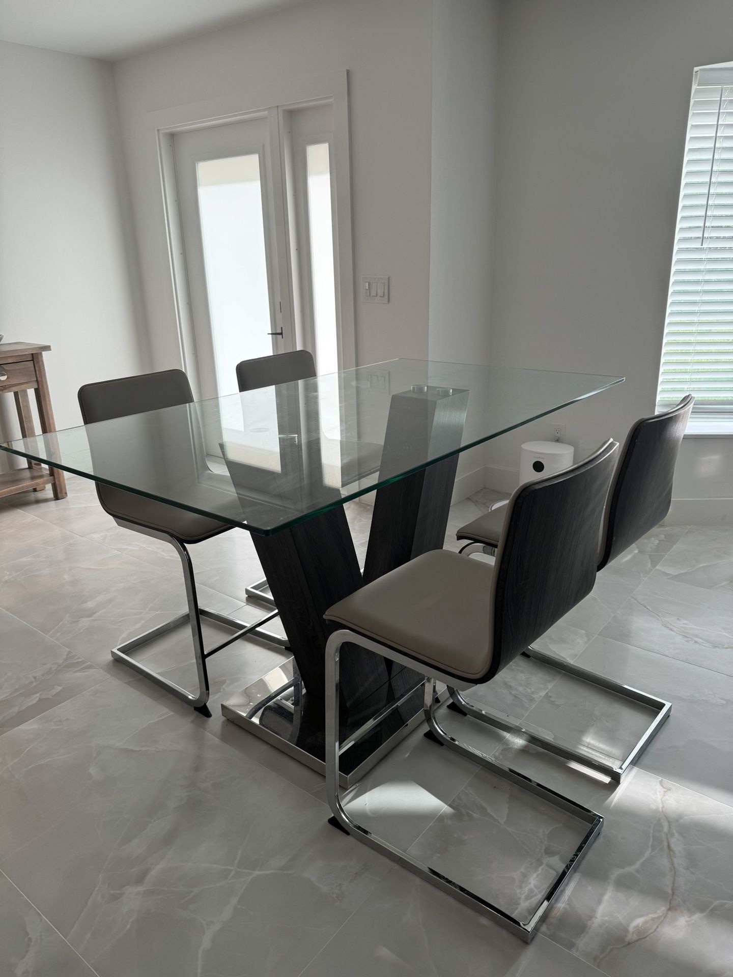 Glass High Table & 4 Upholstered Barstools