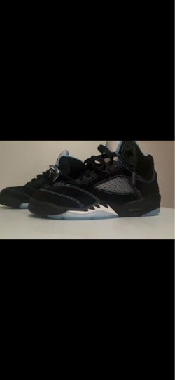 Jordan 5s size 5