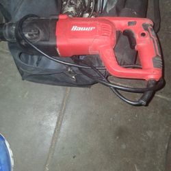 Milwaukee, DeWalt ,Mikita, Bauer,