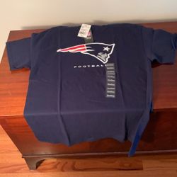 Brand New Men’s New England Patriots Shirt
