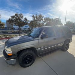 2002 CH VROLET TAHOE LS