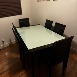 Table and chairs 