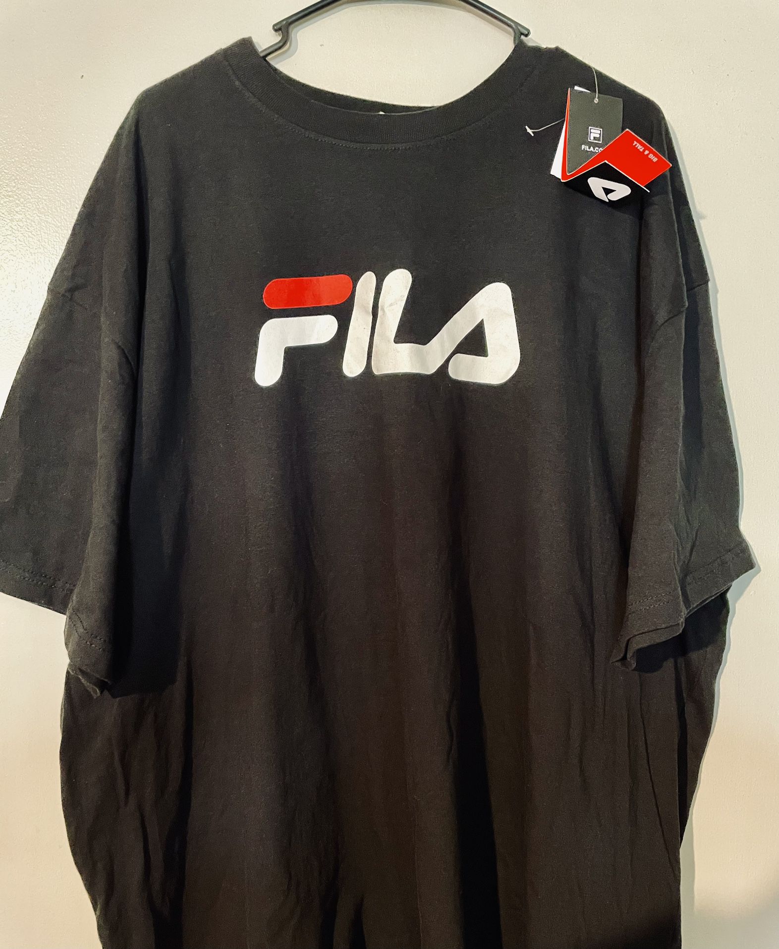 Knipperen Algebraïsch Oneffenheden Fila Shirt for Sale in Palmdale, CA - OfferUp
