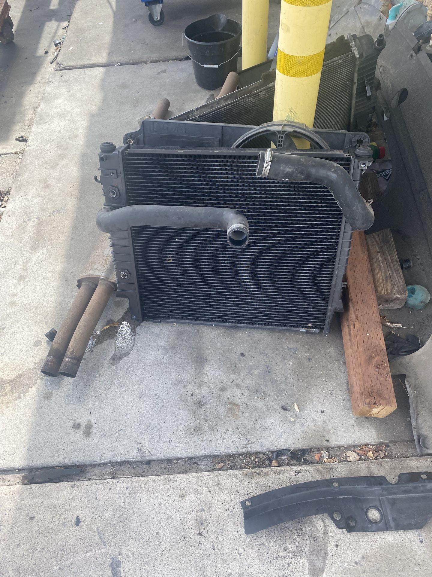 Radiator With Hoses