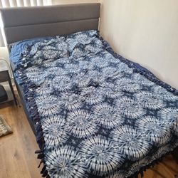 Full Sized Mattress And Bed Frame
