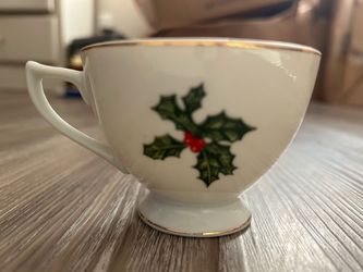 Christmas Holly Porcelain Teacup