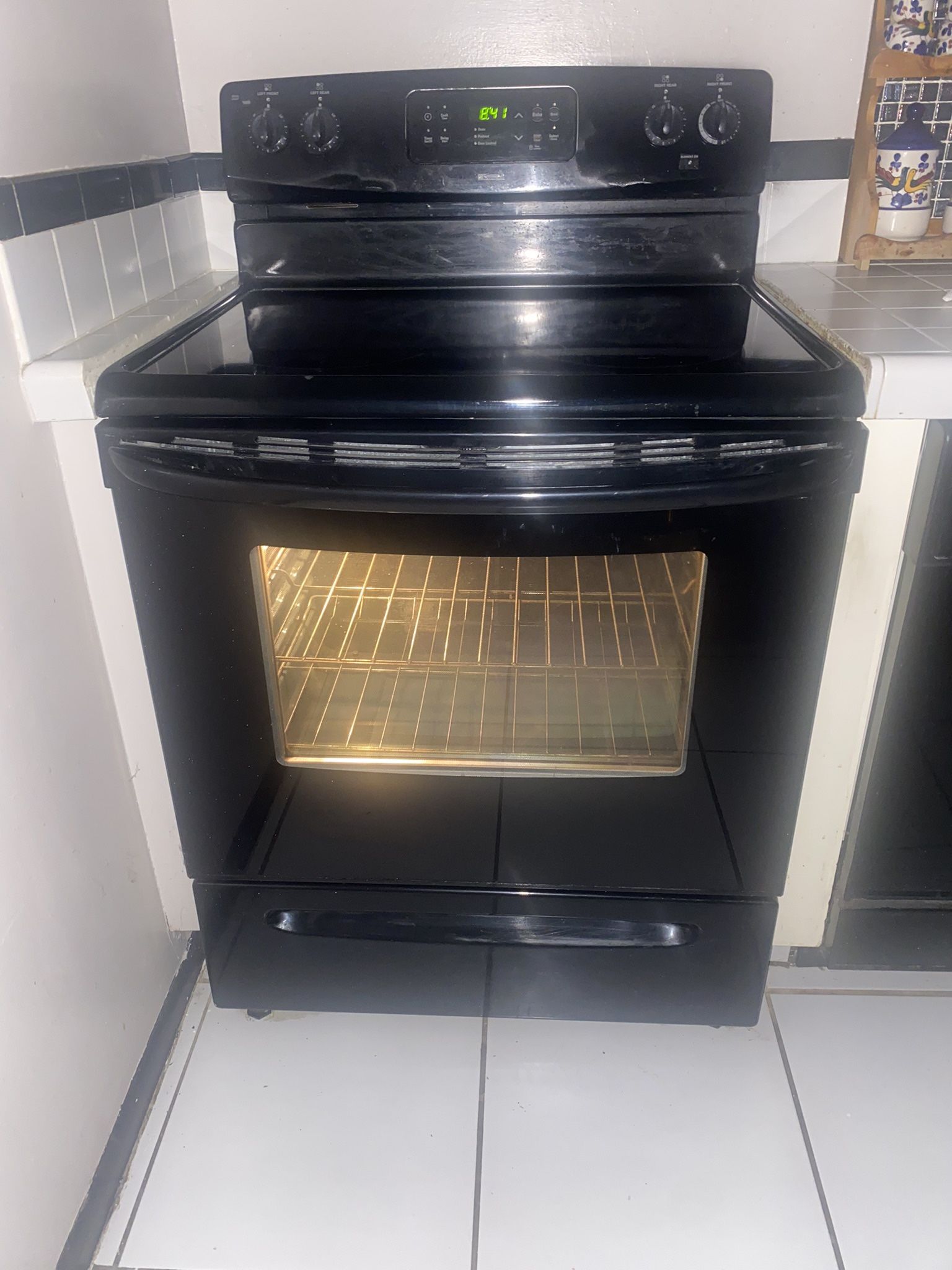 ELECTRIC RANGE KENMORE PLUS FREE DISHWASHER