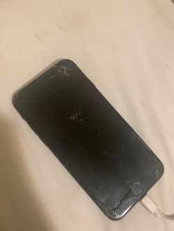 Broken iPhone 7 doesn’t work at all