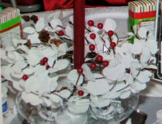 8" Glass Lily Bowl (12)