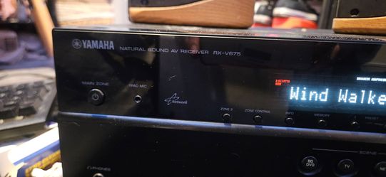 Yamaha RX-V675 Natural
Sound AV Receiver