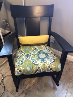 Comfortable rocking chair