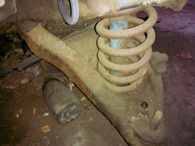 GM 1972 72 BUICK SKYLARK LOWER RIGHT OR LEFT CONTROL ARM & BALL JOINT
