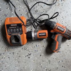 Rigid 12 V  Drill Drill, Flashlight Charger No Battery Light New