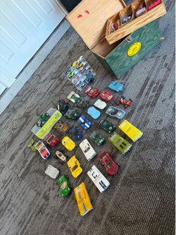 Slot  car lot  1/64- 1/32  1\24 scale  auror revell tyco