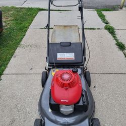Lawnmower Honda Self Propelled In Excellents Conditions 
