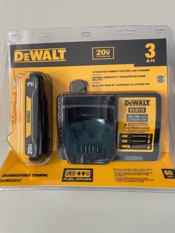 Dewalt 20V MAX Lithium-Ion 3.0Ah Battery with 12V to 20V MAX Charger