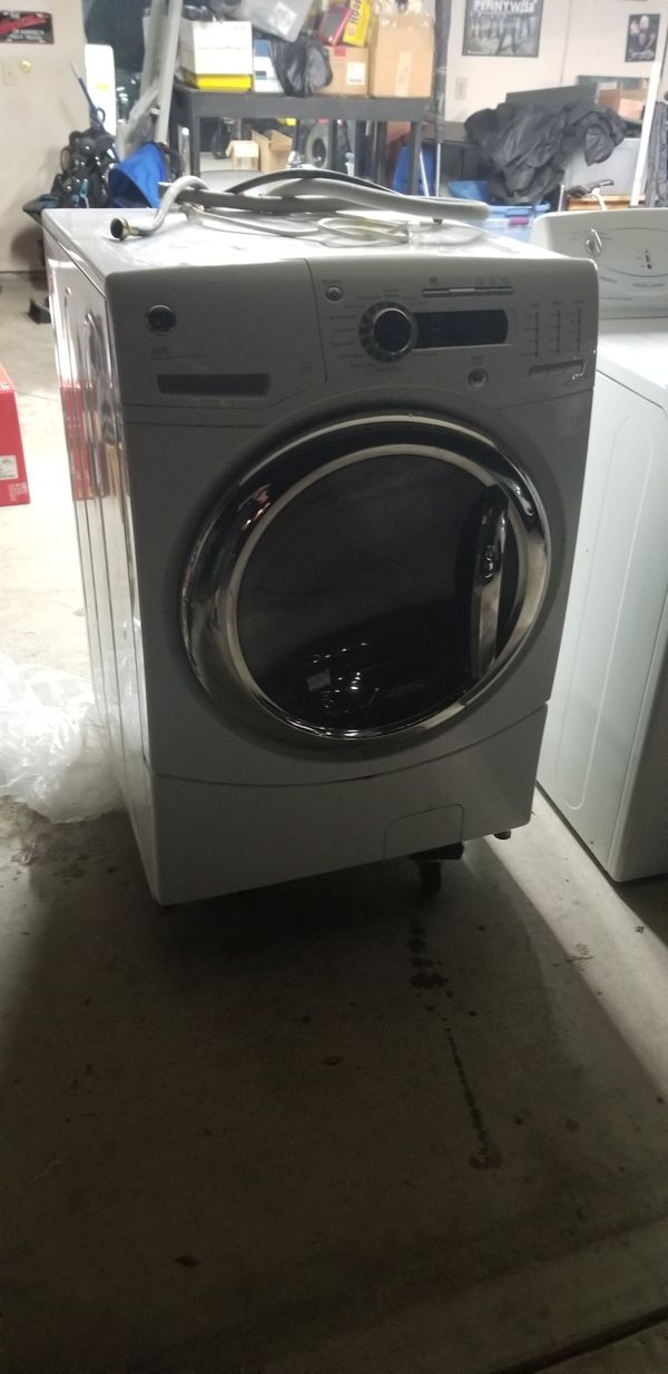 GE front load washing machine for Sale in Corona, CA OfferUp