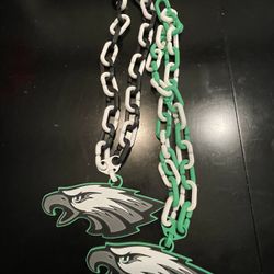 Eagles 🦅 Chains 
