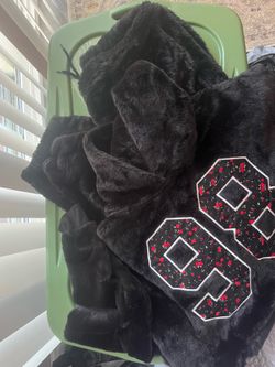 New women’s set