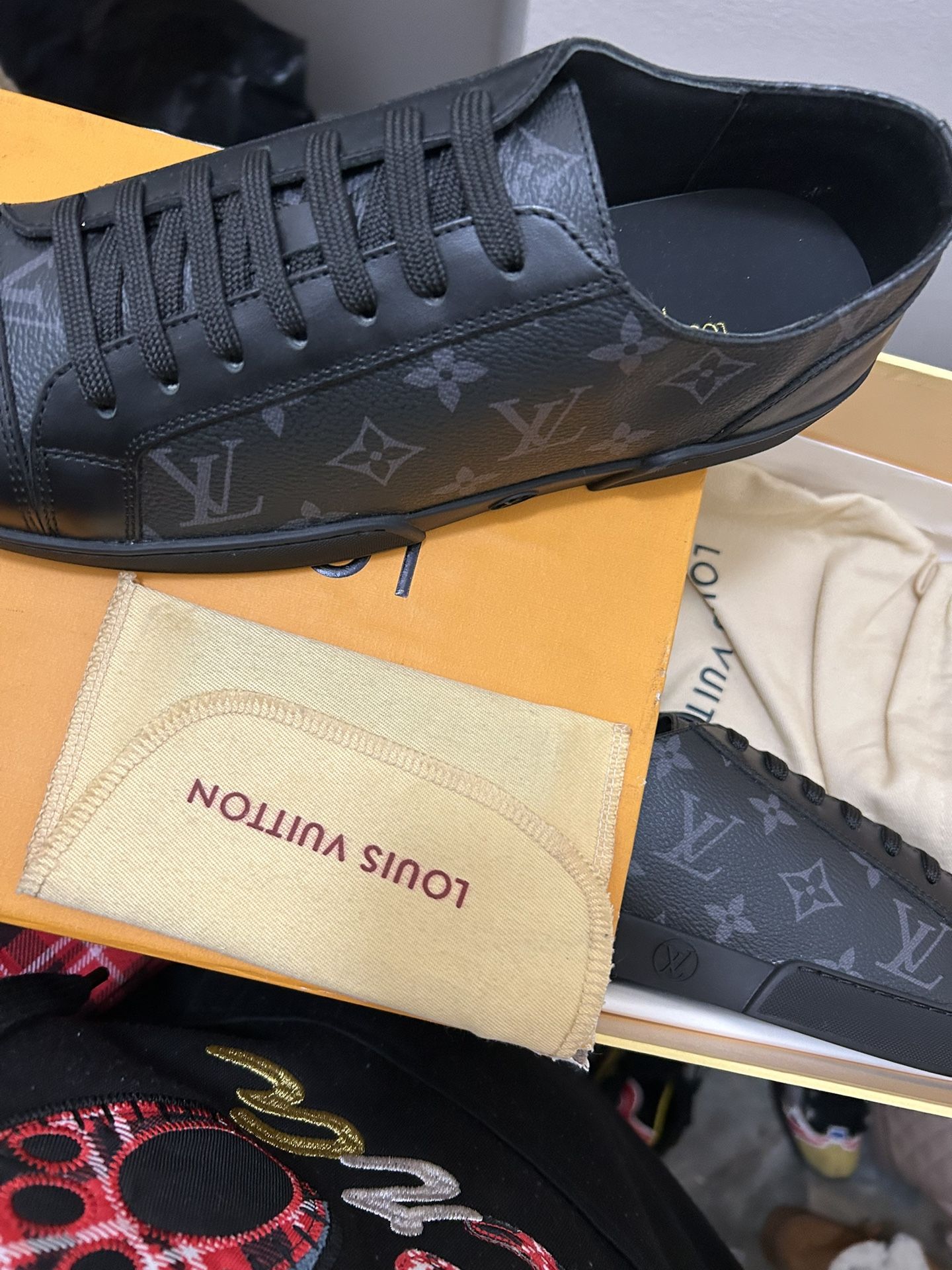 Louis Vuitton Low Tops HMU $300
