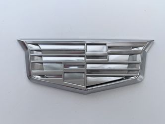 2019-2024 Cadillac XT4 Front Fender Badge Crest Emblem Driver Side OEM (contact info removed)6