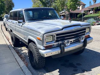 1989 Jeep Grand Wagoneer