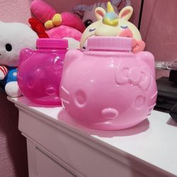 Hello Kitty Cups