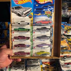 Hot Wheels Lowriders