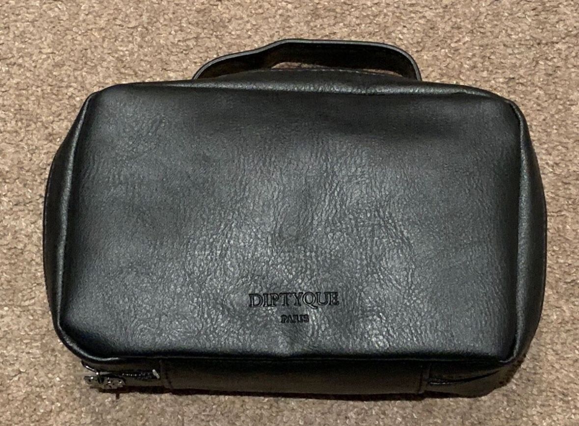 Limited Edition DIPTYQUE Qatar Airways Business Class Top Handle Amenity Kit