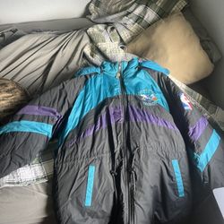 Hornets XL Jacket/hoodie 