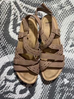 Earth Origins Women’s Sandals Sz 9