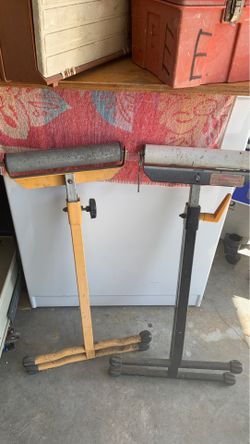Rollers stand